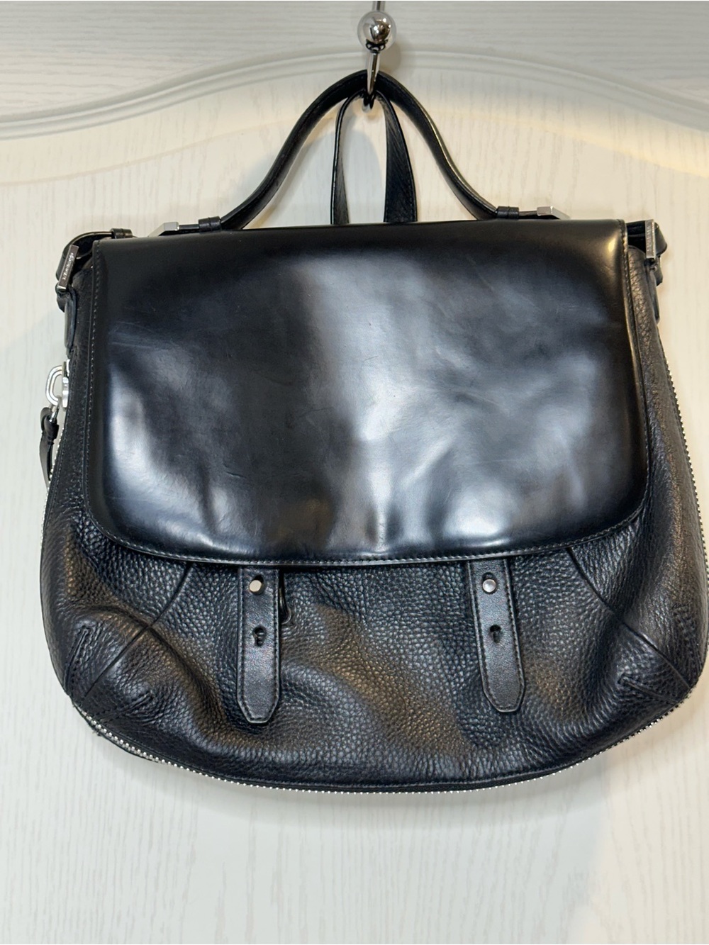 RARE vintage mid-2010s Mackage "Zura" Black Leather Messenger / Satchel Bag